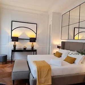 Appartamento Calzaiuoli3 Luxury Flat In The Center Of, Firenze
