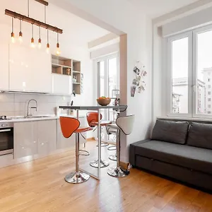 Appartamento Doni Quiet And Comfortable With Balcony, Firenze